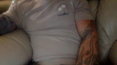 Snapshot of mjg175 chatting on May 2026 07:19:01 PM SexyRed online show from May 2026 07:19:01 PM