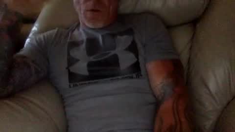 Snapshot of mjg175 chatting on July 2026 03:43:01 PM SexyRed online show from July 2026 03:43:01 PM