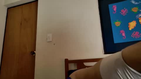 MoonLipson online show from September 2025 11:15:01 PM