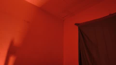 MoonLipson online show from March 2026 04:56:02 AM