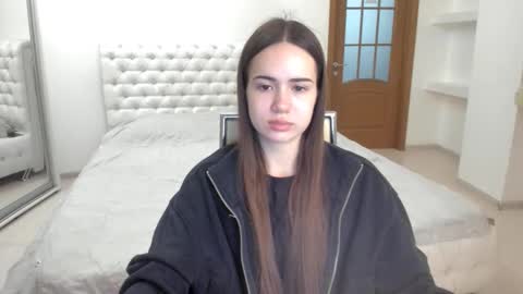 Beata online show from January 2025 07:13:02 PM