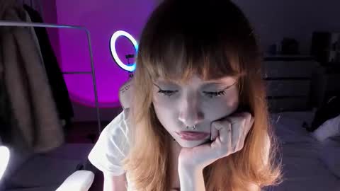 mnepohhh online show from October 2025 05:00:01 PM