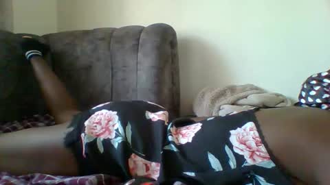 moandollars online show from November 2025 06:47:01 AM