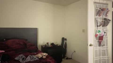 Snapshot of mochamami420 chatting on October 2025 12:14:01 AM NynaStax online show from October 2025 12:14:01 AM