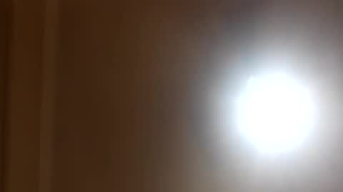 Snapshot of modelo_web18 chatting on December 2024 12:38:01 PM camilo online show from December 2024 12:38:01 PM