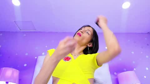 Sophia  online show from January 2025 10:48:01 PM