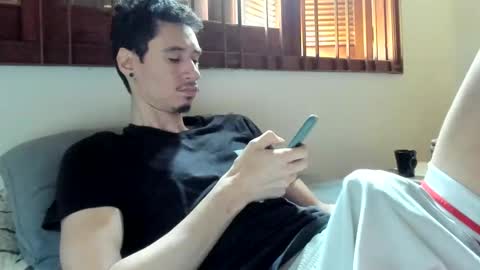 Snapshot of moderdelier chatting on December 2024 05:22:02 PM DigBreed online show from December 2024 05:22:02 PM