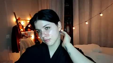 bunnymeow online show from June 2026 03:22:01 PM