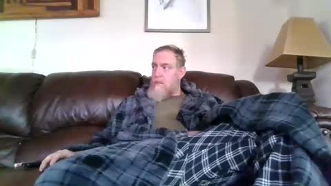 Snapshot of moeblick chatting on December 2024 07:47:01 PM moeblick online show from December 2024 07:47:01 PM