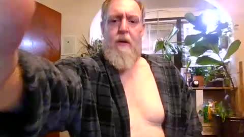 Snapshot of moeblick chatting on November 2025 12:27:01 PM moeblick online show from November 2025 12:27:01 PM