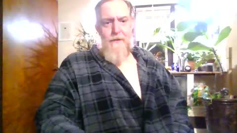 Snapshot of moeblick chatting on December 2025 11:48:01 AM moeblick online show from December 2025 11:48:01 AM