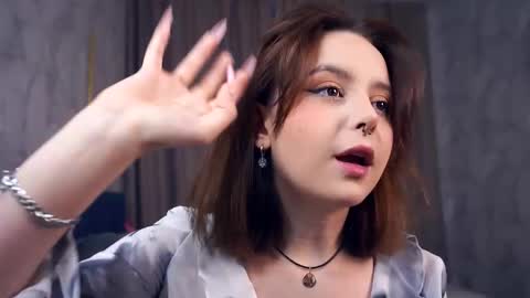 My name is Eda online show from October 2025 04:59:01 AM