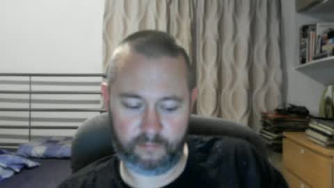 Snapshot of moistfalafel chatting on June 2026 11:05:01 PM Jode online show from June 2026 11:05:01 PM