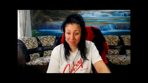 Snapshot of moistmady chatting on March 2026 06:14:01 AM moistmady online show from March 2026 06:14:01 AM