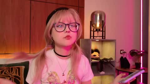 moliqin online show from April 2026 07:17:02 AM