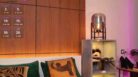 moliqin online show from April 2026 07:25:02 AM