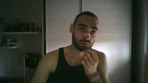 mollo20 online show from October 2025 11:46:02 AM