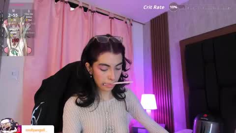Molly online show from May 2026 04:01:02 PM