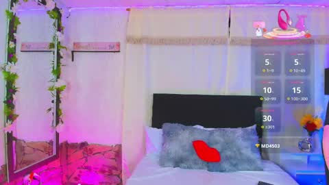 Molly Bick online show from April 2026 03:44:01 AM