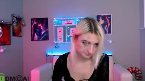 Snapshot of molly_lesser chatting on January 2026 10:48:01 PM molly_lesser online show from January 2026 10:48:01 PM