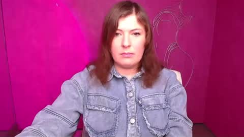 Molly online show from February 2025 01:03:01 PM