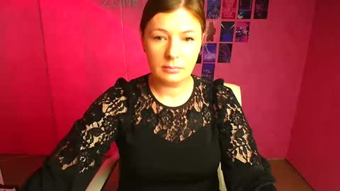 Snapshot of molly_mis chatting on April 2026 11:34:01 AM Molly online show from April 2026 11:34:01 AM