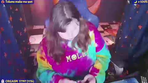 molly_moons online show from October 2025 05:46:02 PM