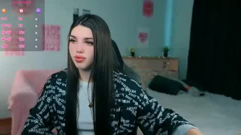 Molly online show from June 2026 04:02:01 AM