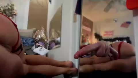 Snapshot of molly_theslut chatting on November 2025 05:00:01 PM molly_theslut online show from November 2025 05:00:01 PM