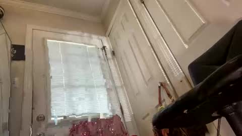 Snapshot of molly_theslut chatting on March 2026 04:57:01 PM molly_theslut online show from March 2026 04:57:01 PM