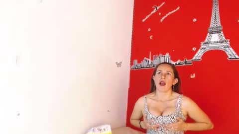 mollyandsam303av online show from November 2025 10:41:01 PM