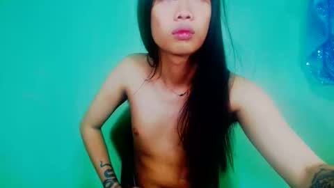 mollycoin18 online show from November 2025 02:37:02 AM