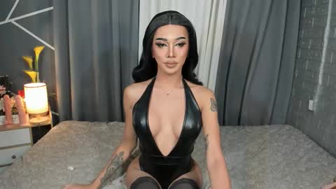 Molly online show from September 2025 11:10:01 AM