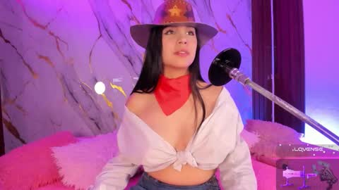 New girl Emily Valentina  Michelle online show from December 2025 08:59:01 PM