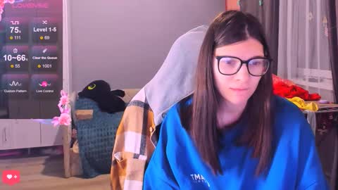  KIRA  online show from February 2026 01:37:02 AM