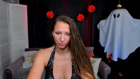hi im Molly heregreat boobs big heart  warm pussy  online show from October 2025 02:04:02 AM