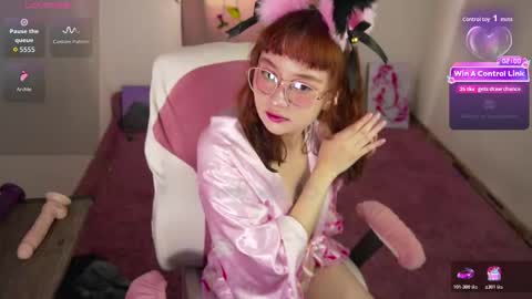mollysb_05 online show from March 2026 06:05:02 PM