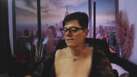 MollySun Nina Randmann online show from October 2025 06:39:01 PM