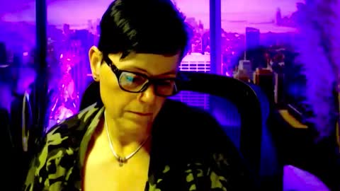 MollySun Nina Randmann online show from June 2026 04:38:02 PM