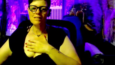 MollySun Nina Randmann online show from June 2026 03:39:02 PM
