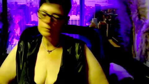 MollySun Nina Randmann online show from July 2026 06:48:01 PM