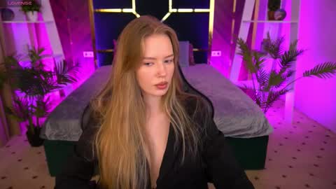 mollyymayy online show from January 2026 10:41:02 AM