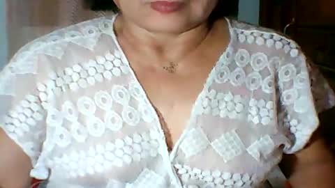 mombastic55 online show from May 2026 06:37:02 PM