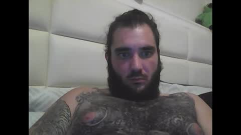 Snapshot of mommabearanpoppabear850 chatting on September 2025 05:45:02 AM mommabearanpoppabear850 online show from September 2025 05:45:02 AM