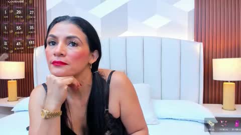 Letty Smith online show from October 2025 11:32:02 AM