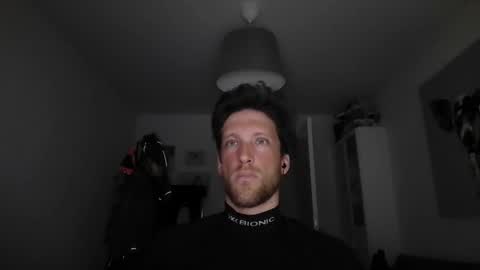 Snapshot of moms_little_monster chatting on January 2025 09:19:02 AM moms_little_monster online show from January 2025 09:19:02 AM