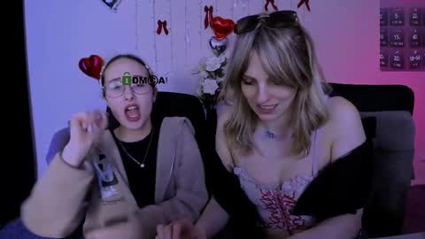 Mona  online show from March 2026 07:47:02 PM