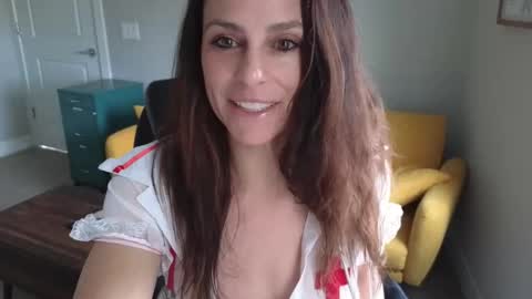 Snapshot of monalisa169 chatting on March 2026 02:32:02 PM Mona online show from March 2026 02:32:02 PM
