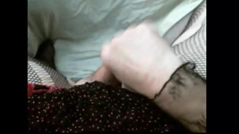 Snapshot of monasnuts chatting on November 2025 11:03:01 PM monasnuts online show from November 2025 11:03:01 PM