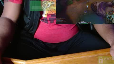 Snapshot of moneyshotxxx90 chatting on January 2025 02:39:01 AM MoneyshotXXX online show from January 2025 02:39:01 AM